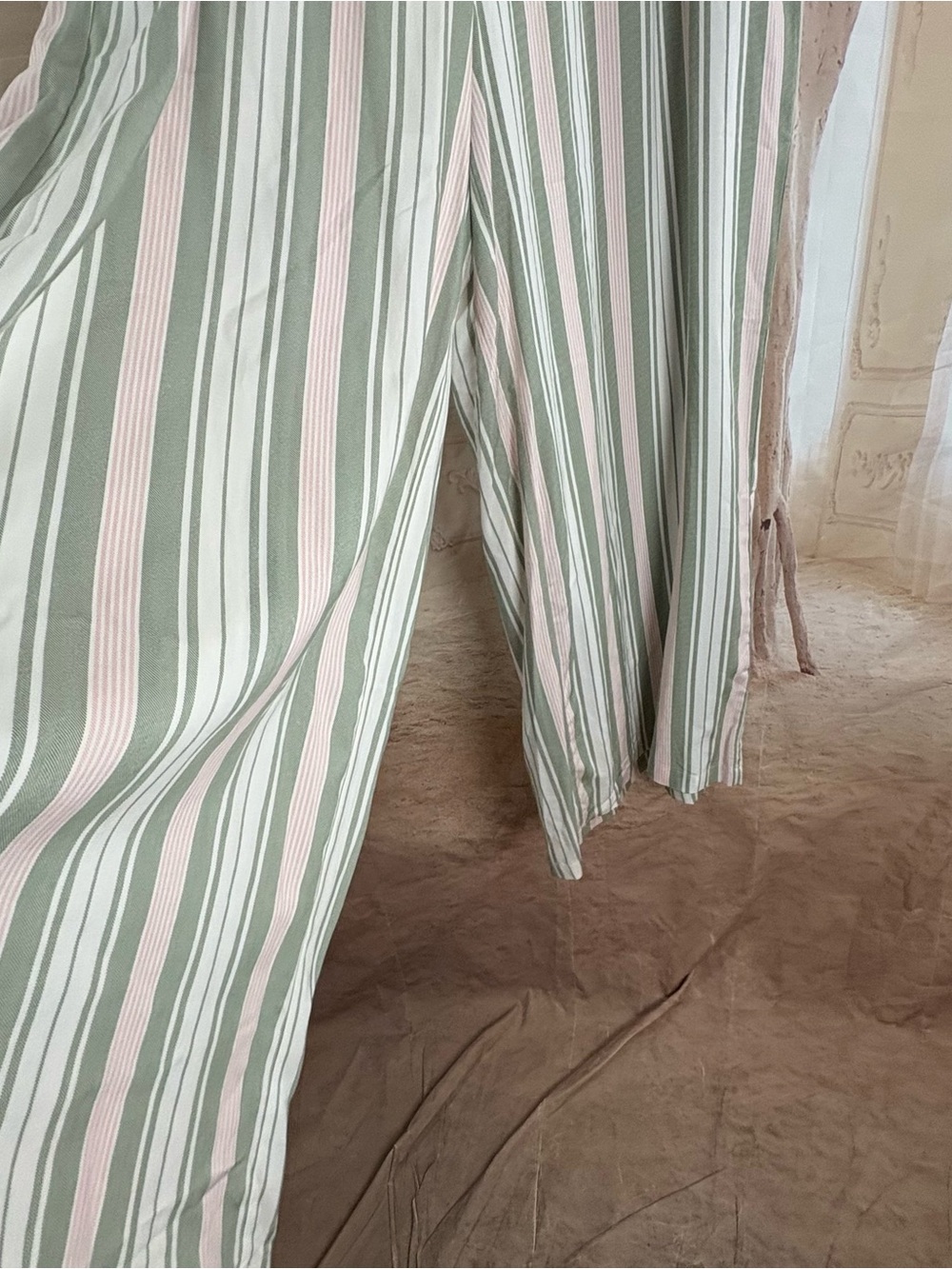 NEW Torrid Sage & Cream Vertical-Stripe Wide Leg Pants - Picture 6 of 11